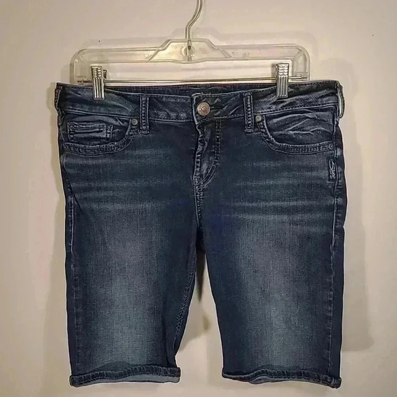 Silver Jeans Shorts Women 29 11 Blue Denim Bermuda Elyse Dark Wash Western Low - Picture 1 of 8